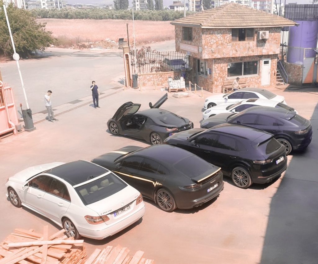 Efendi Demir - Otomobil 1